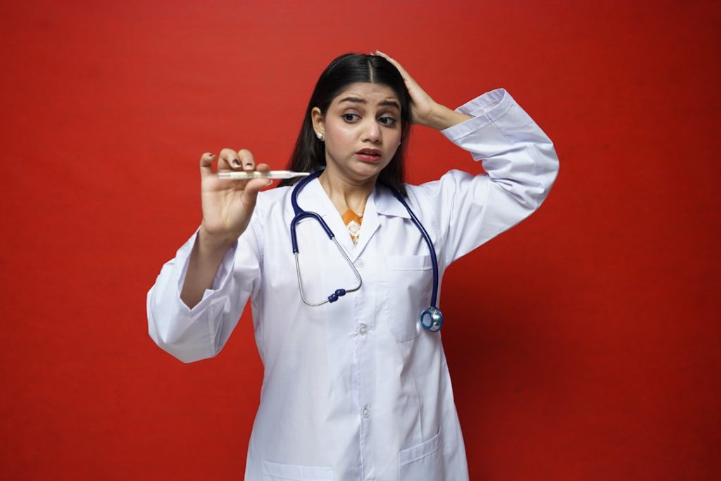 Photo clinical trial assistant