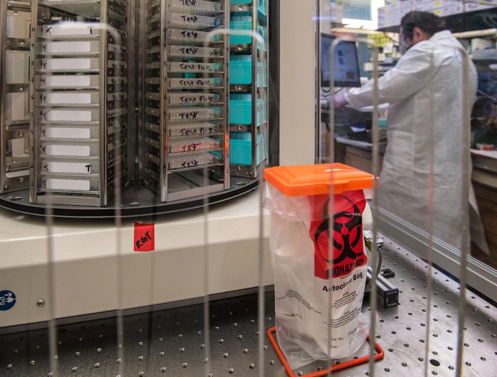 Photo electronic data capture trials